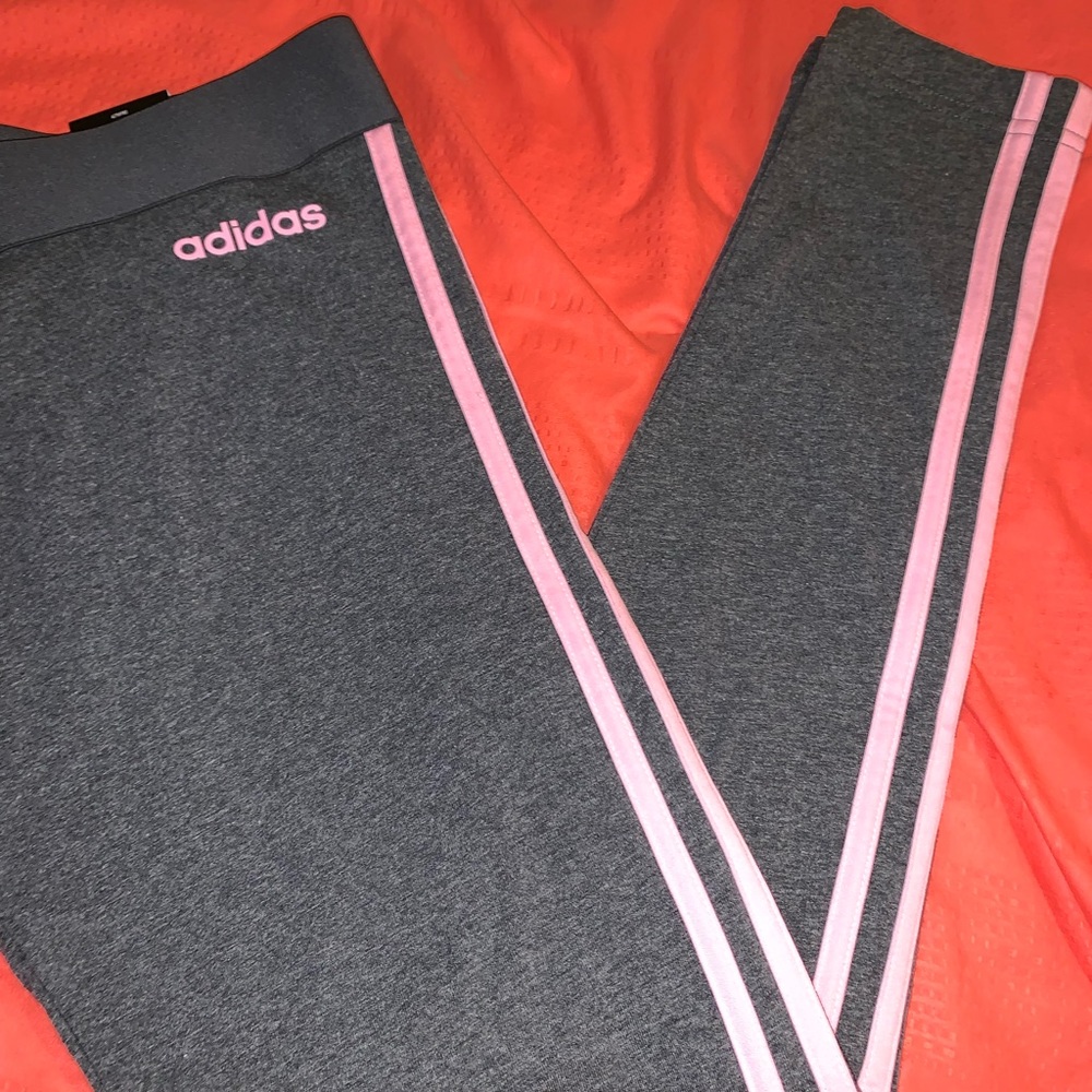 Adidas normal length fitted leggings size small
